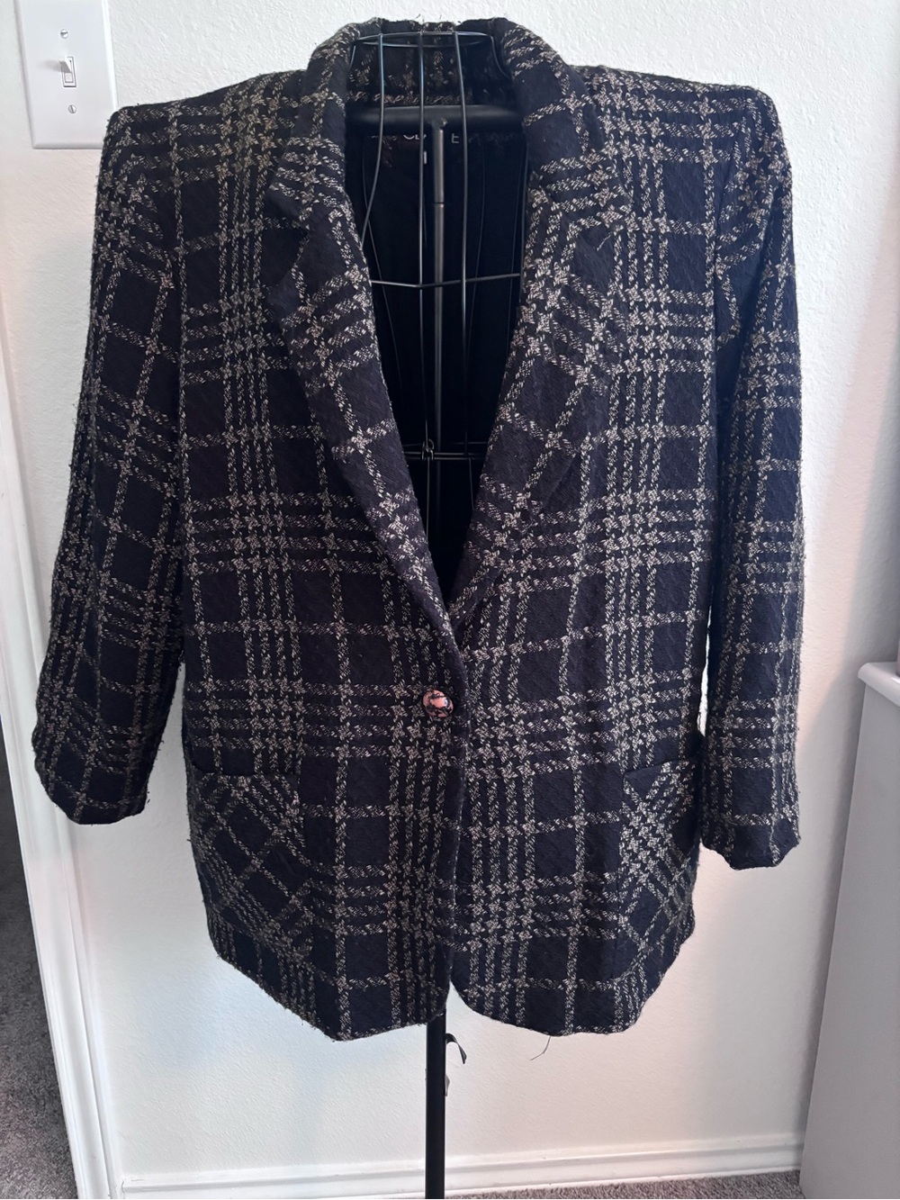 Claude Vintage Black Plaid Women's Blazer Jacket
